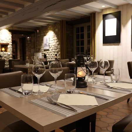 Auberge Le John Steele Sainte-Mère-Église エクステリア 写真